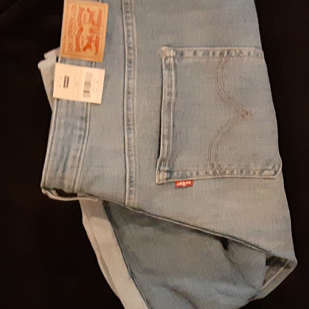 Levi's Women's Denim Mid Length Shorts Size 20W